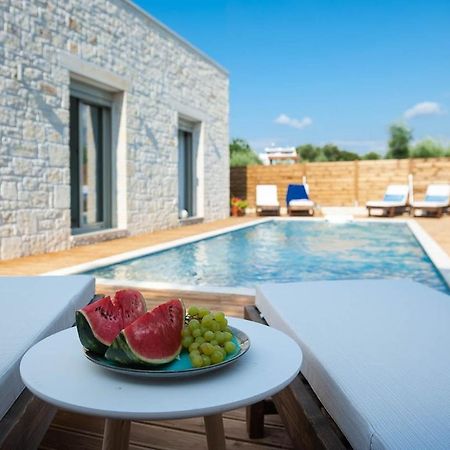 Villa Vera - With Private Heated Pool & Jacuzzi Pangalochori 외부 사진