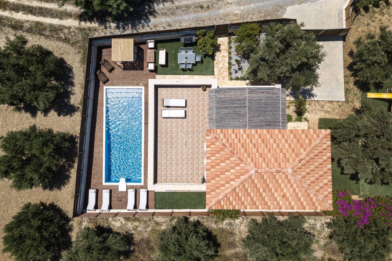 Villa Vera - With Private Heated Pool & Jacuzzi Pangalochori 외부 사진