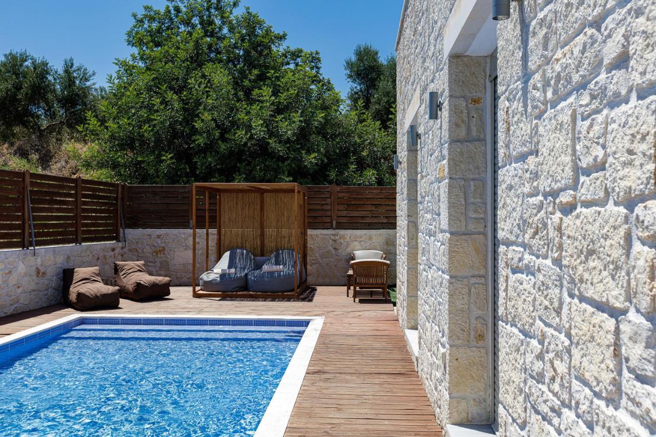 Villa Vera - With Private Heated Pool & Jacuzzi Pangalochori 외부 사진